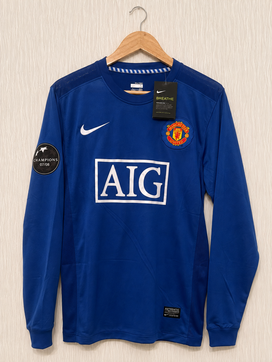 Manchester United Retro 2008/09 Away Shirt